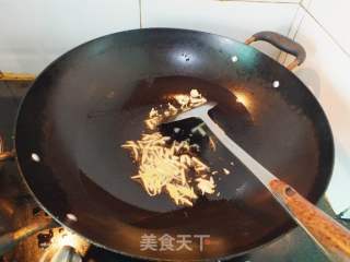 Fresh Sea Pomfret Soup recipe