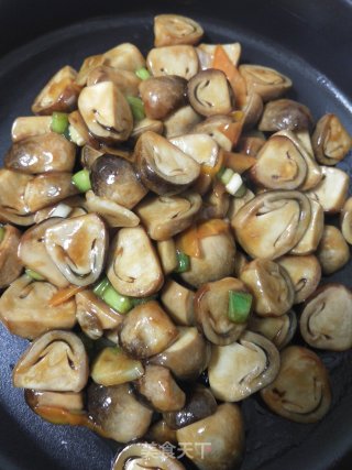 Straw Mushrooms in Oyster Sauce recipe