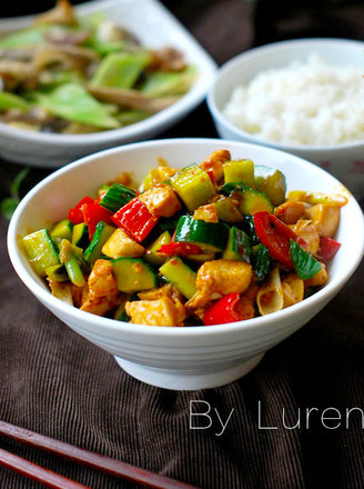 Stir-fried Chicken with Sauce recipe