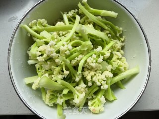 Stir-fried Pork Belly with Organic Cauliflower recipe