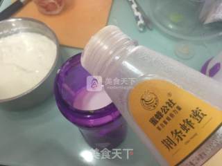 Avocado and Strawberry Smoothie recipe