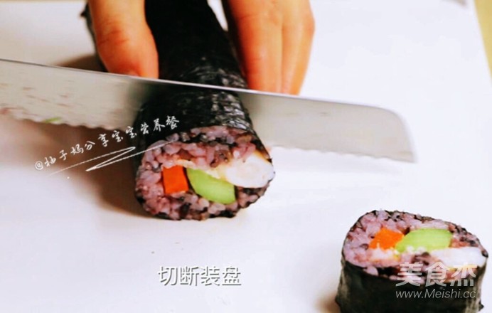 Baby Nutrition Meal-pink Prawn Sushi Roll recipe