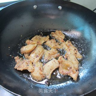 Hakka Cuisine-coriander and Fish-flavored Pork Belly recipe