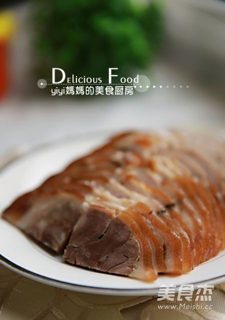 Delicious Lotus Leaf Cake recipe