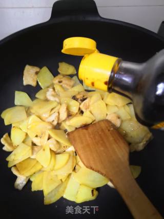 Fried Pork with Potatoes recipe