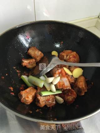 Korean Spicy Sauce Pork Ribs recipe