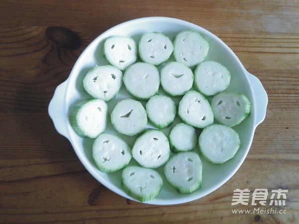 Steamed Shiitake Mushroom Lion's Head with Cordyceps Flower recipe