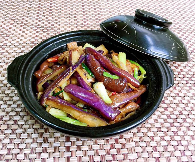 Fish-flavored Eggplant Pot recipe