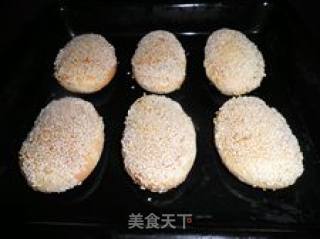 Step by Step Teaches You How to Make Traditional Snacks-huangqiao Sesame Seed Cakes recipe