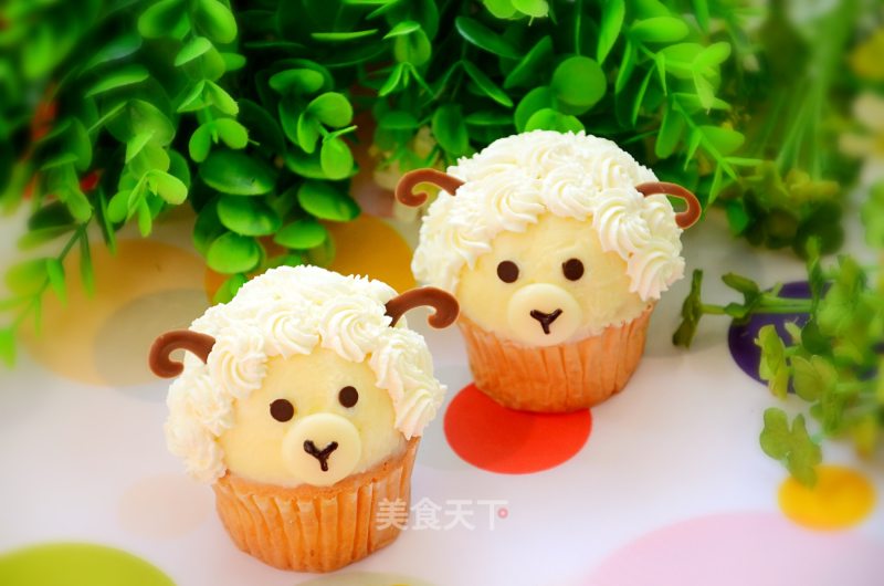 Little Sheep Cupcakes recipe