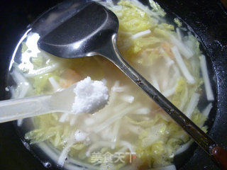 Kaiyang Squid and Cabbage Soup recipe