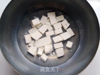 River Crucian Tofu Soup recipe