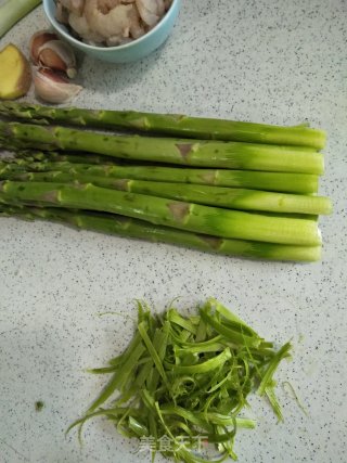 Stir-fried Shrimp with Asparagus recipe