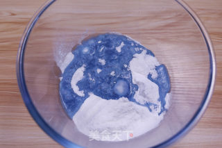 Snowy Mooncakes (serving Size: 10) recipe