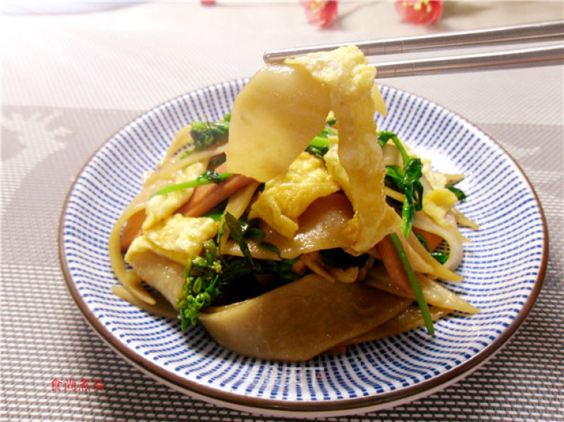 Fried Noodles with Choy Sum and Egg recipe