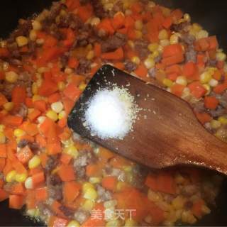Stir-fried Minced Pork with Corn and Carrot recipe