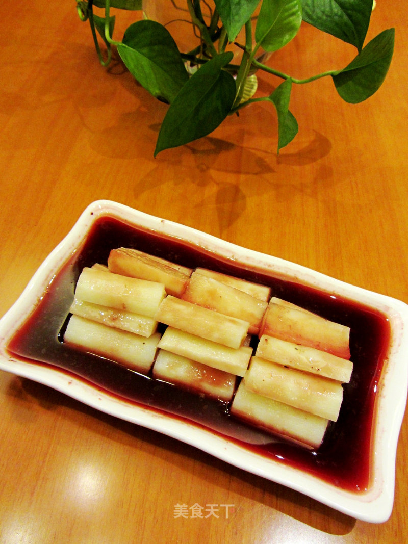 Steamed Chinese Yam with Bayberry Juice recipe