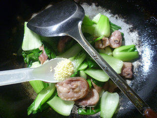 Stir-fried Vegetables with Cured Chicken Drumsticks recipe