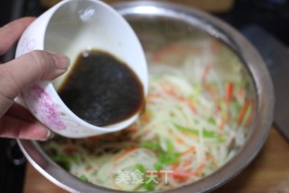 [shredded Potatoes with Cold Salad]——home-made Simple Summer Cold Dishes recipe