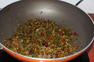 Stir-fried Sauerkraut with Fatty Pork recipe