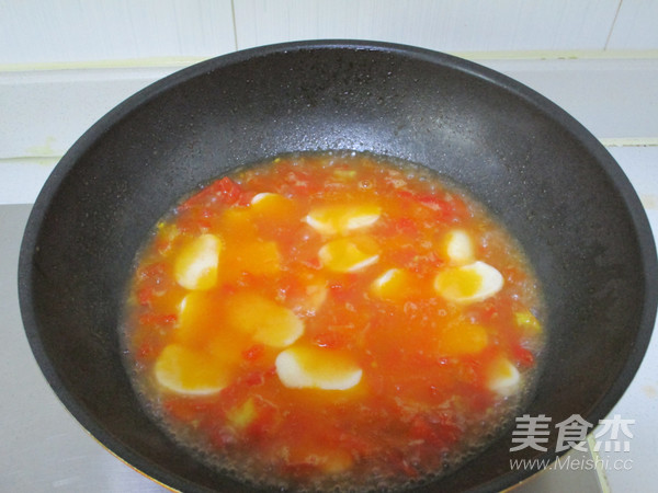 Tomato Egg Rice Cake Soup recipe
