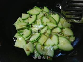 Zucchini Scrambled Eggs recipe