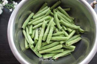 Beans with Tahini Sauce recipe