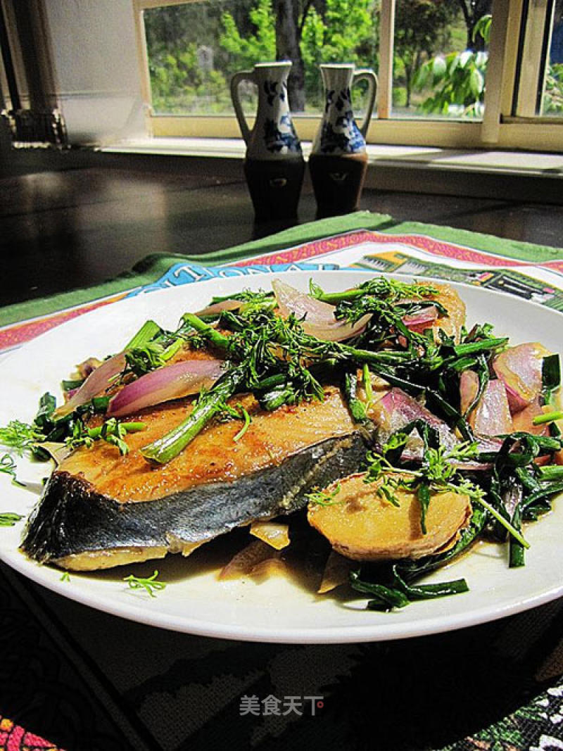 Fried and Baked Mackerel with Ginger and Green Onion (spanish Mackeral) recipe