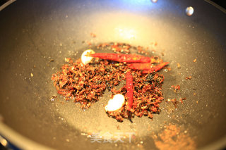 Stir-fried String Beans with Plum and Pepper recipe