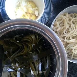 Cabbage Kelp Vegetarian Pot recipe