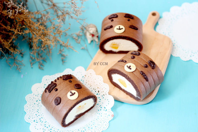 # Fourth Baking Contest and is Love to Eat Festival#cartoon Chocolate Mango Roll recipe