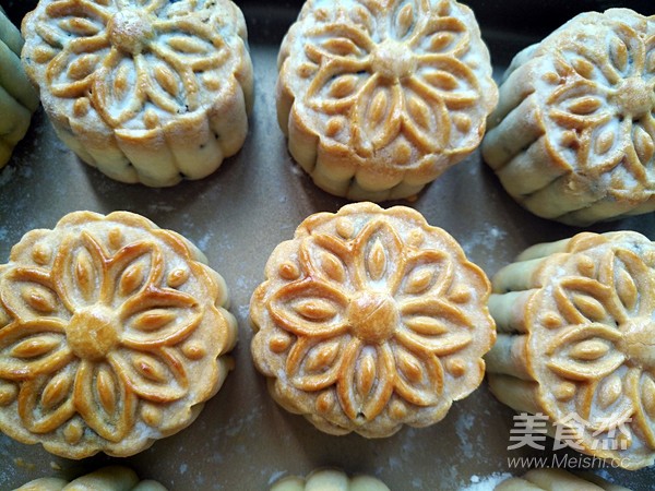 Cantonese Style Five-nut Moon Cake Honey Version (without Inverted Syrup) recipe