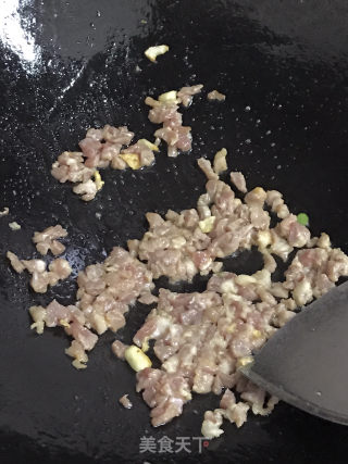 Stir-fried Minced Pork with Beans recipe