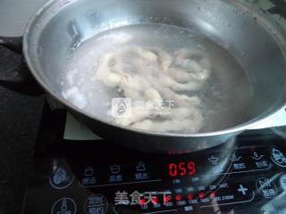 Cuttlefish Steamed Small Intestine recipe