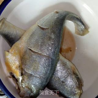 Seafood: Sweet and Sour Yellow Croaker recipe