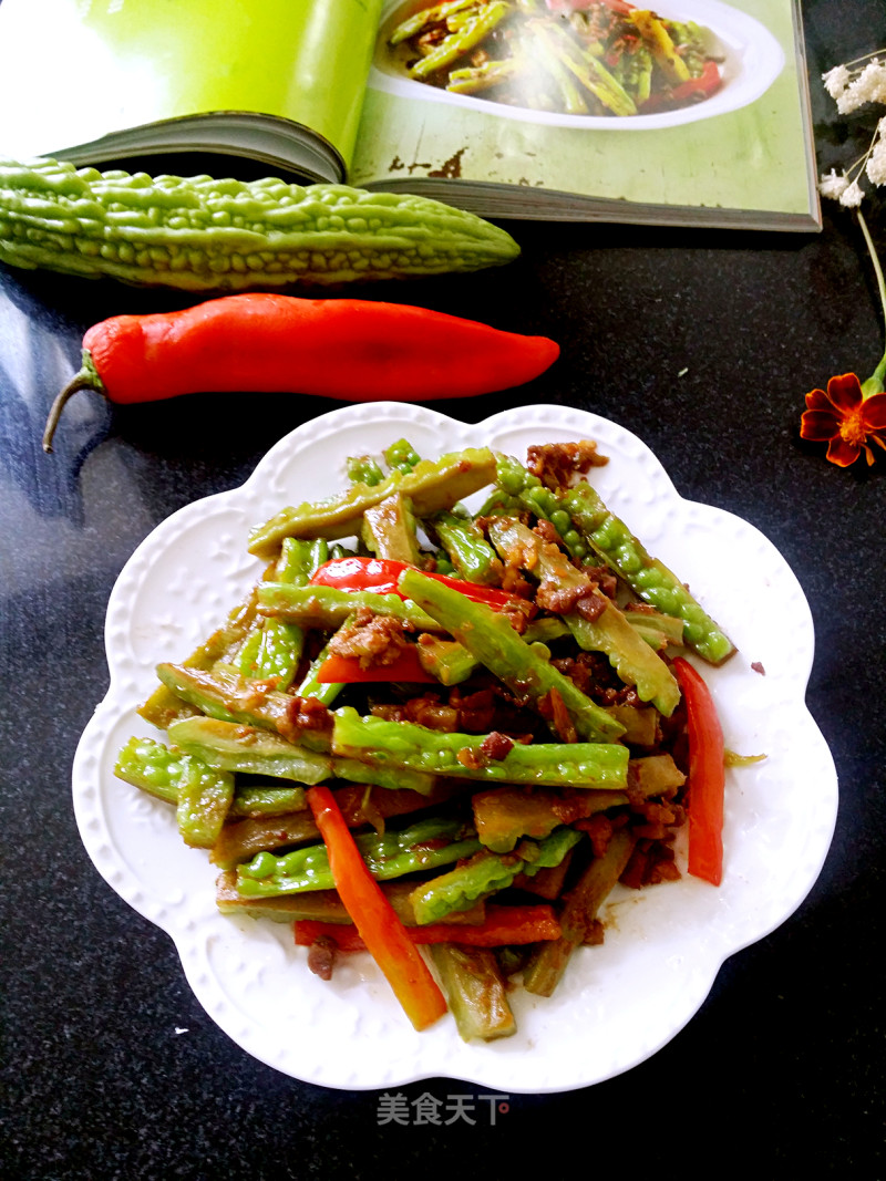 Bitter Gourd Strips with Minced Meat