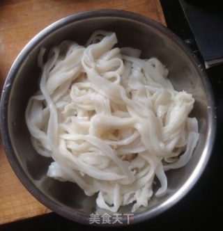 Beef Stir-fried Rice Noodles recipe