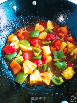 Sweet and Sour "pineapple Sweet and Sour Pork" recipe