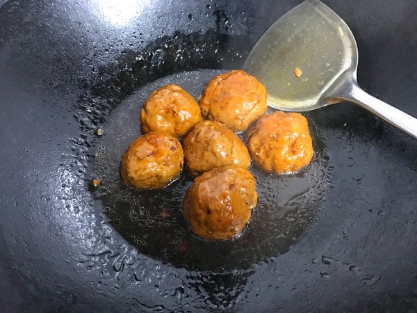 Meat Ball with Soy Sauce recipe