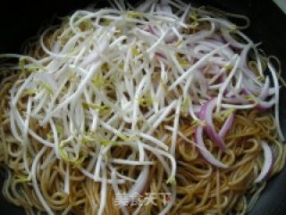 Stir-fried Rice Noodles recipe