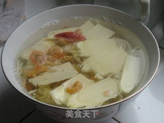 Winter Bamboo Shoots and Pickled Vegetable Soup recipe