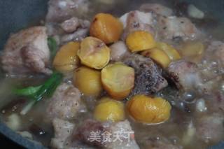 Chestnut and Plum Braised Pork Ribs recipe