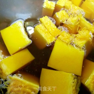 Pumpkin Mung Bean Soup recipe