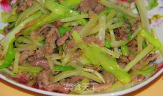 Stir-fried Shredded Pork with Chives recipe