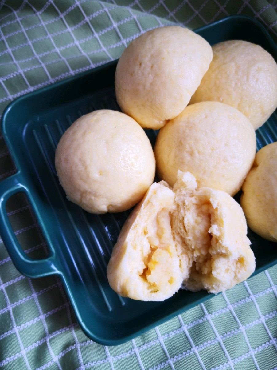 Coconut Mung Bean Paste Bun