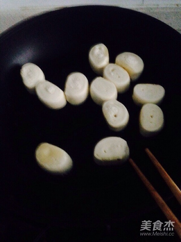 Pan-fried Milk Flavored Bun recipe