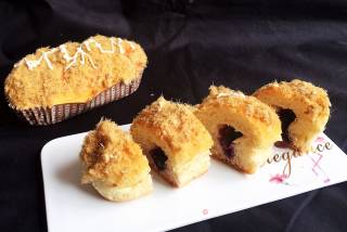 Pork Floss Blueberry Bread recipe
