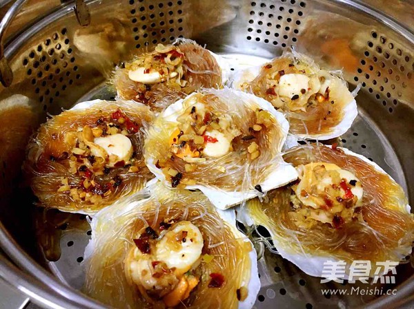 Steamed Scallops with Garlic Vermicelli recipe