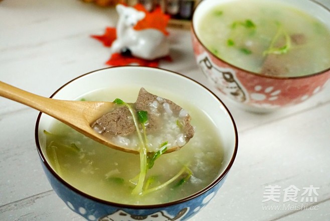 Pork Liver Porridge with Pea Seedlings recipe