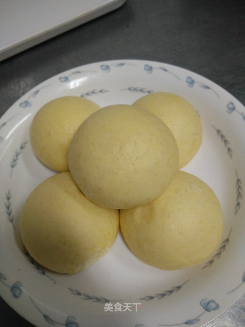 Cornmeal Buns